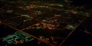 Smart Cities 2.0: Data-Driven Infrastructure for 30% Better Life by 2035 - Cover Image