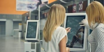 Automation in US Retail: Revolutionizing Customer Experience & Operations - Cover Image
