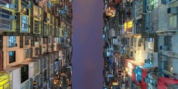DAOs and News: Decentralized Media by 2030? - Cover Image